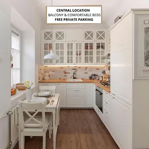 Historical Caserne Apartment
